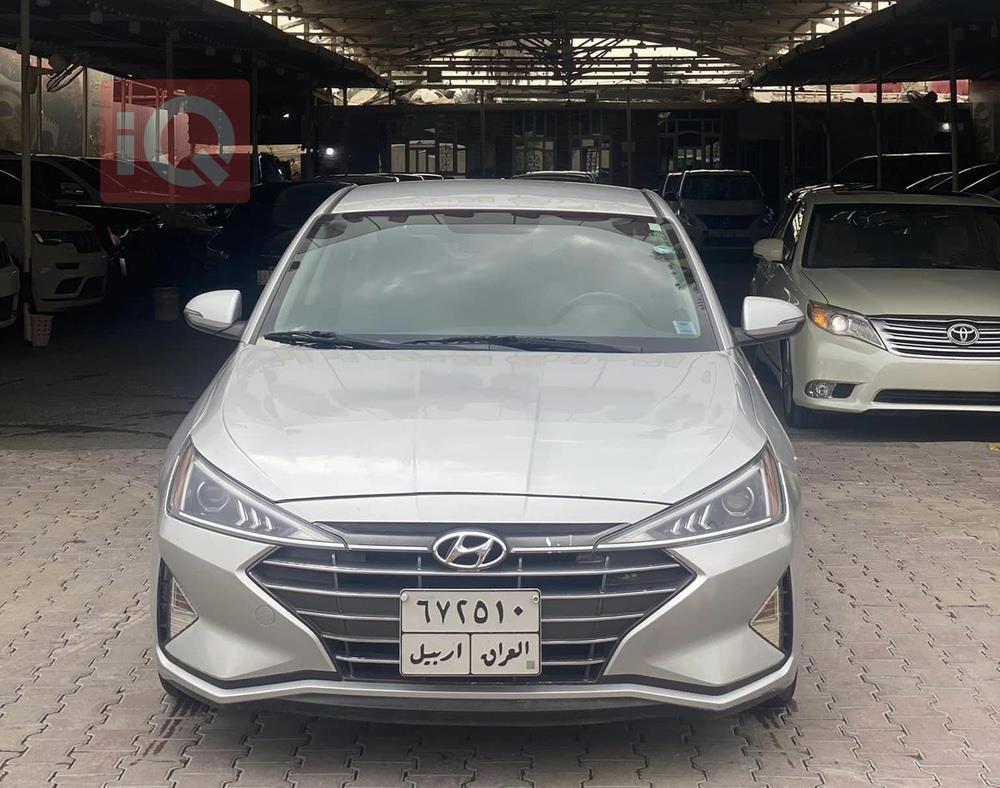 هیوندای ئەلەنترا